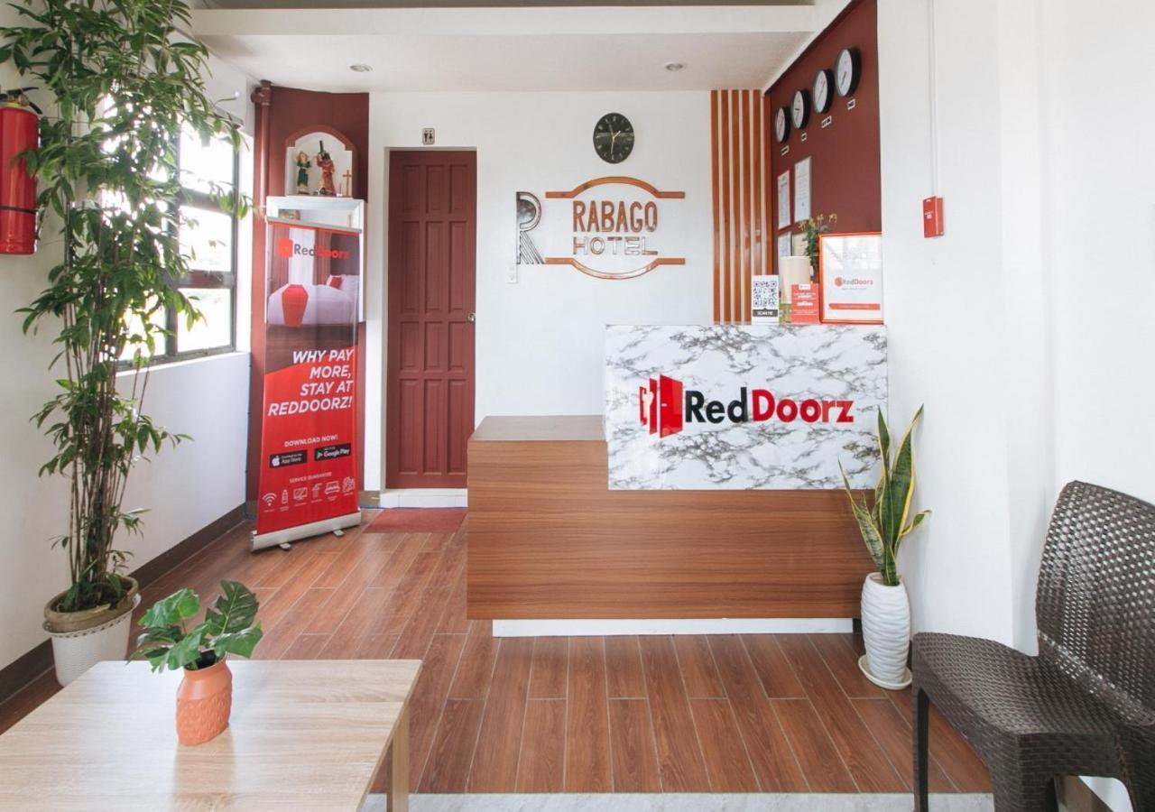 Reddoorz Near Iloilo International Airport Hotell Cabatuan Exteriör bild
