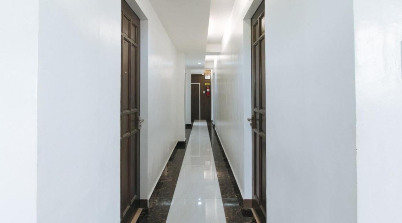 Reddoorz Near Iloilo International Airport Hotell Cabatuan Exteriör bild